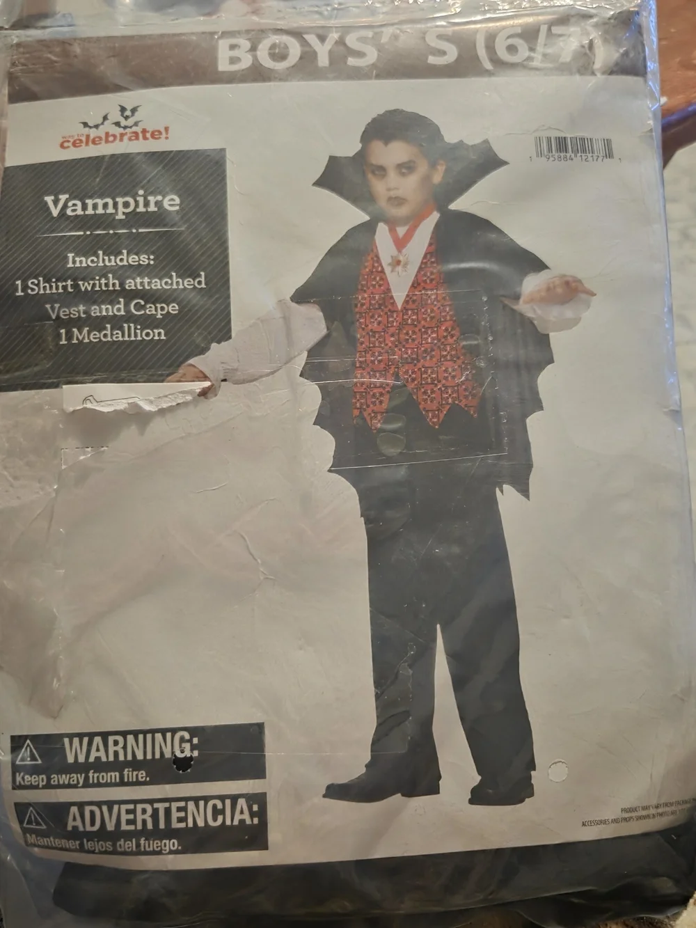 Boys' Vampire Costume in Black and Red New 6/7